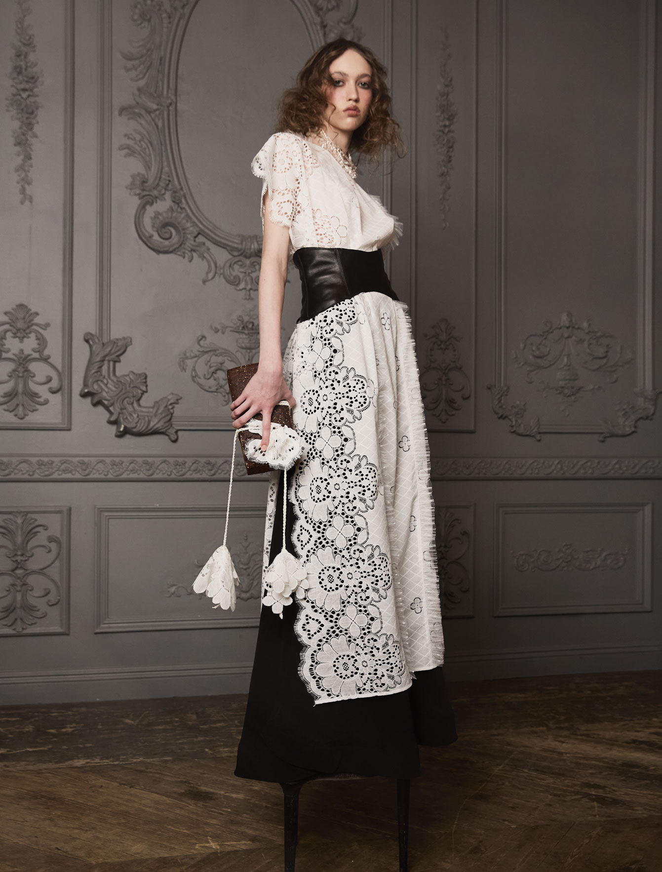 Synthesis of the outer world through the inner world