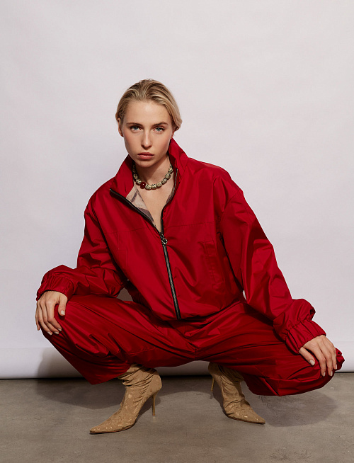 Лук 3: Куртка + Брюки Scarlet